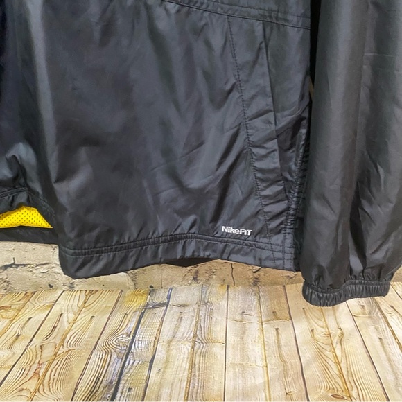 Nike Fit Dry Live Strong 1/2 Zipper Front Windbreaker Anorak Jacket - Picture 3 of 7